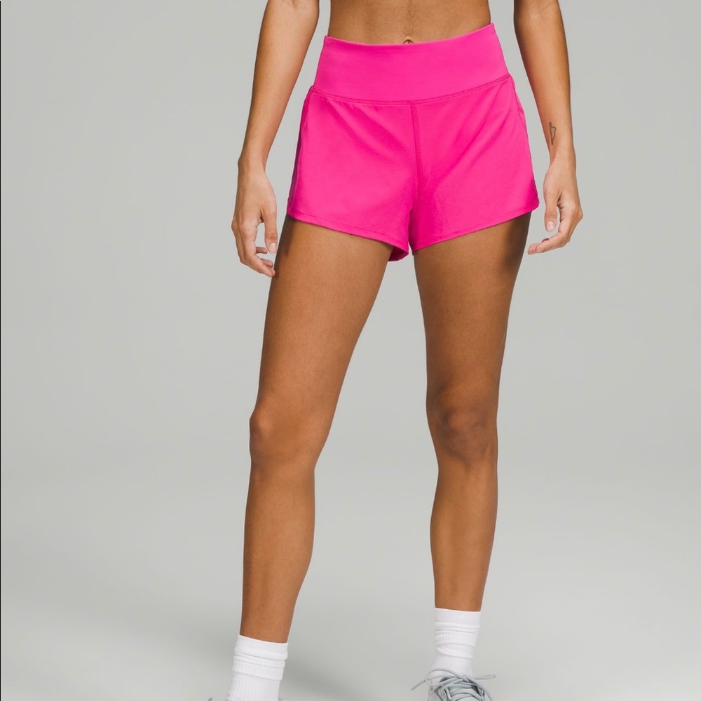 Lululemon Speed Up Mid Rise 4” Lined Shorts